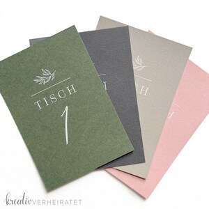 Tischnummern zur Hochzeit mit Weißdruck, Sitzplan Karten für die Tische, 5 Papierfarben bild 4