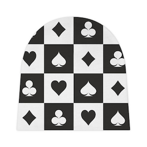 Berretto con semi di carte in bianco e nero - Motivo a scacchiera, regalo per giocatori di carte, berretto a tema casinò, abbigliamento per serate di poker, unisex invernale
