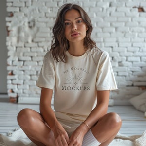 Comfort Colors 1717 Mockup T-shirt Mockup Oversized Shirt ivory 1717 Mockups for Print on Demand Comfort Colors Mockups Crewneck Mock-up