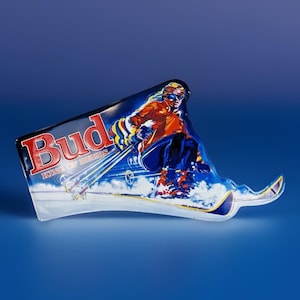 Budweiser スノーボード インテリア 90年代レトロ ヴィンテージ Vintage 1990s Budweiser Skiing Metal Tin Sign – Man Cave Decor