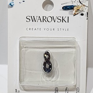 Swarovski 1 Piece 18 MM Baroque Pendant Silver Shade Made in Austria New Sealed Package Jewelry Finding