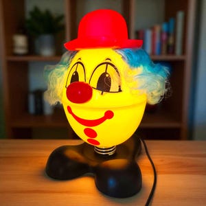Vintage 1980s Italienische Clown Tischlampe - Verspieltes Pop Art Design