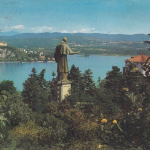 Italy Arona Lago Maggiore Postcard