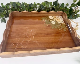 Weiß Floral Half Pass Scalloped Harz Tablett
