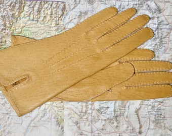 Vintage Felisa Ramirez hand stitched gloves