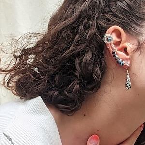 Handmade Spiral Right Ear Cuff - 925 Sterling Silver Wire - Iridescent Black