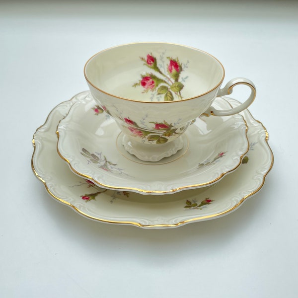 Tea cup trio Pompadour Rosenthal roses porcelain