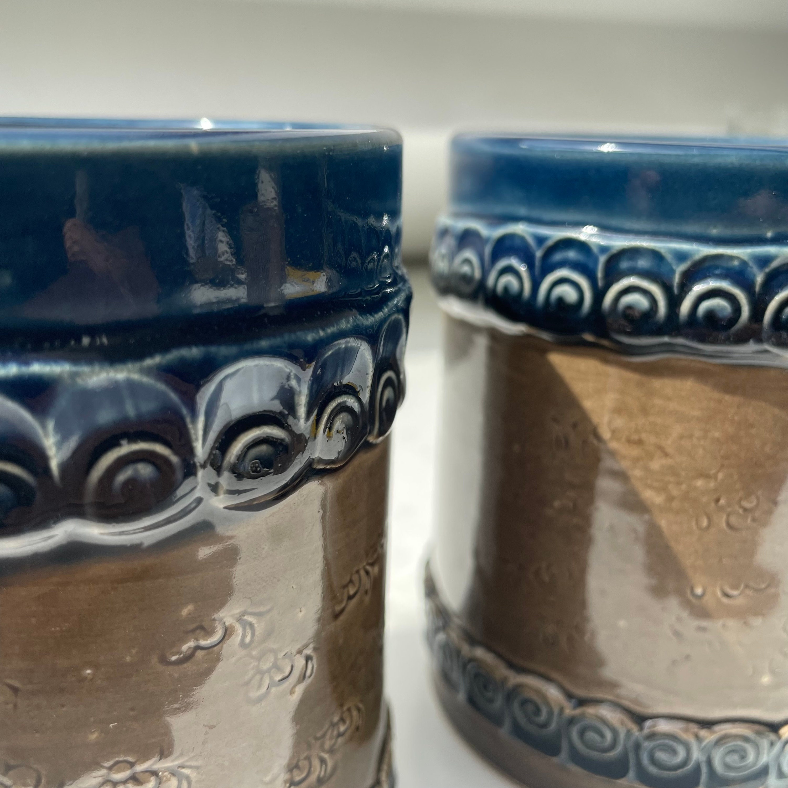 Ensemble De 4 Tasses Bjorn Wiinblad Studio - 1966, Danemark, Porcelaine Bone China, Fait Main