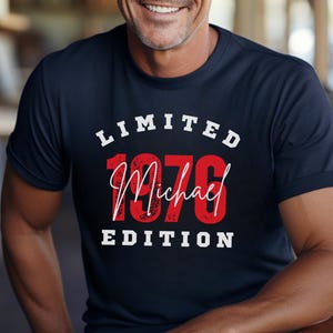 Personalisiertes T-Shirt Name Jahreszahl Shirt Mann Geburtstag Geschenk Geburtsjahr Individuelles Limited Edition Shirt Personal Unique Gift