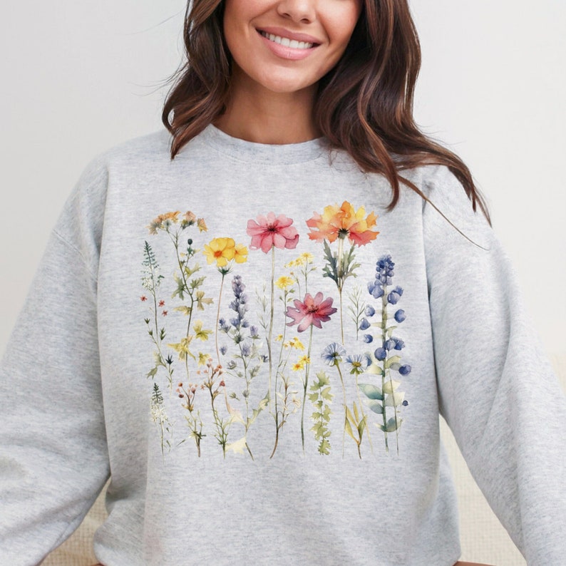 Wildflower Sweatshirt Floral Crewneck Cottagecore Pressed Flowers Pullover Women Sweater - Ash