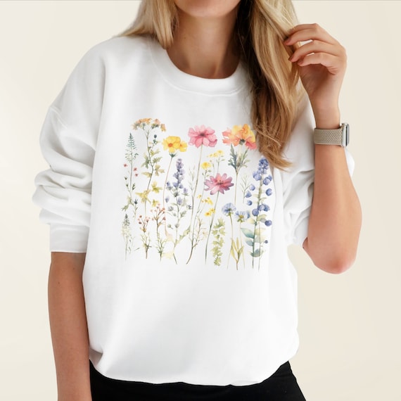 Wildflower Sweatshirt Floral Crewneck Cottagecore Pressed Flowers Pullover Women