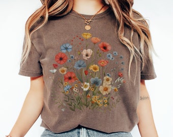 Wild Flower Shirt Comfort Colors Tee Pressed Flower Whimsigoth Floral Graphic Tee Gardening Nature Lover Gift for Mom Oversize Tee Brown 3XL