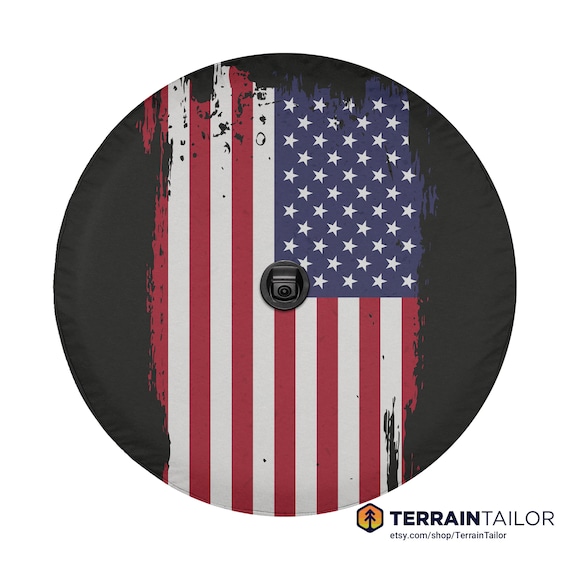 背面タイヤカバー アメリカ国旗デザイン Distressed American Flag Tire Cover W/ Camera Hole | Fits Jeeps