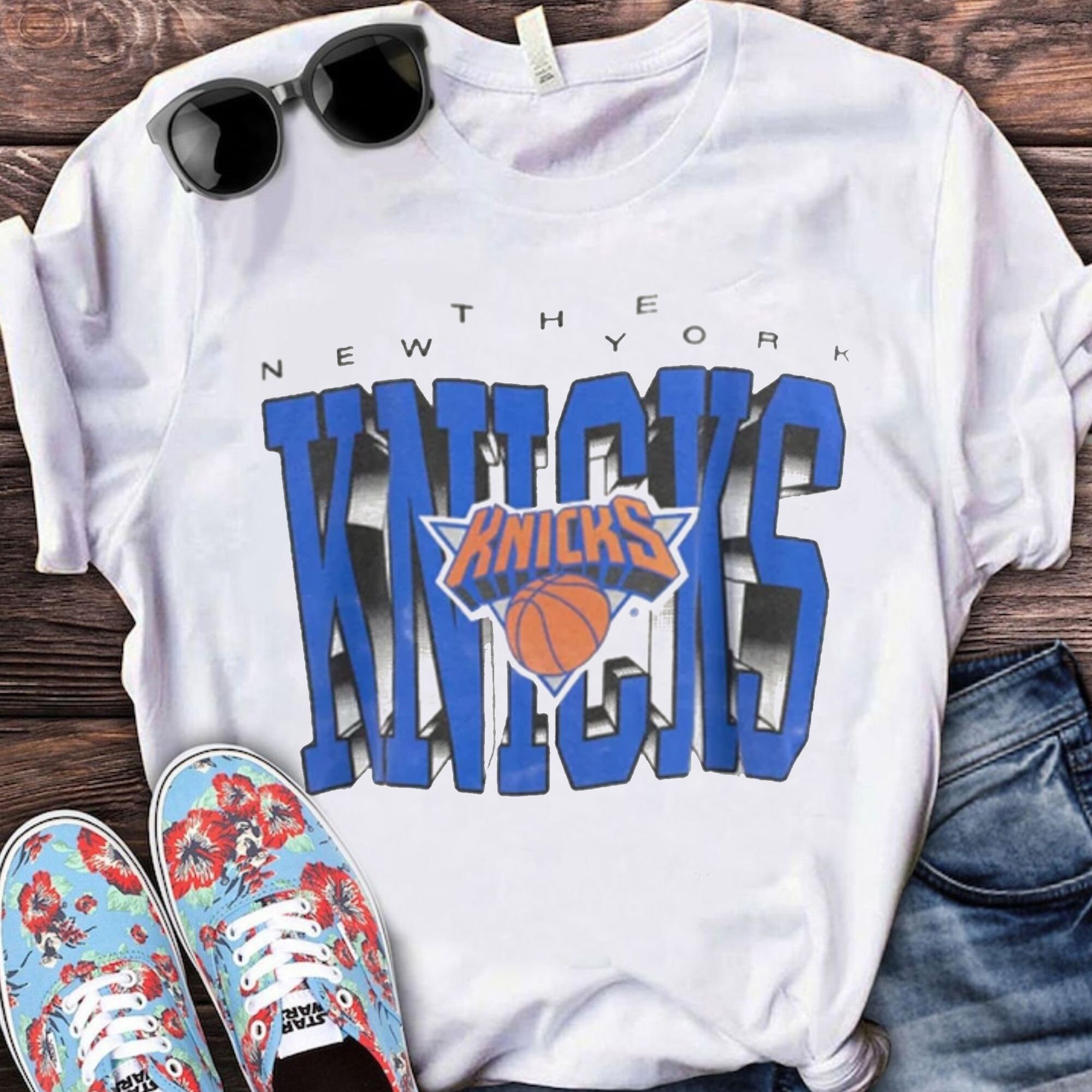 Vintage New York Knicks “Starter” T-Shirt