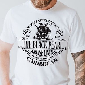 Líneas de cruceros Black Pearl - Piratas del Caribe - Jack Sparrow - Vintage Parks - Bella Canvas Unisex Jeresy Camiseta de manga corta