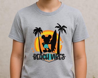 Camiseta de Mickey Surfing, camiseta Disney Beach Day, talla juvenil, camiseta de Mickey Mouse para amantes del verano, ropa de vacaciones para niños, camiseta de Mickey Surfer
