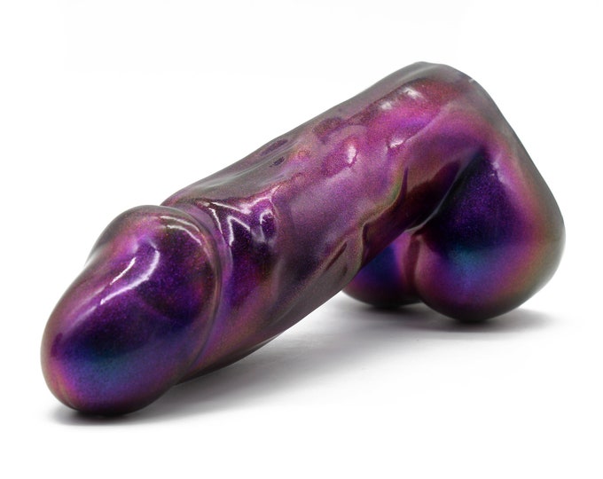 Large Phallus, Heavy Purple Color Shift, Resin Penis, Phallic Penis Figurine, Resin Penis Sculpture, Good Luck Charm, Circumcised Phallus