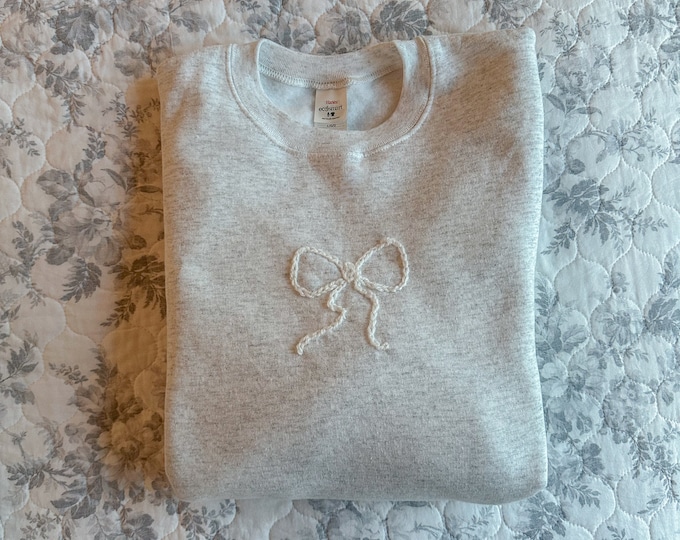 White Bow Detail Cropped Sweatshirt