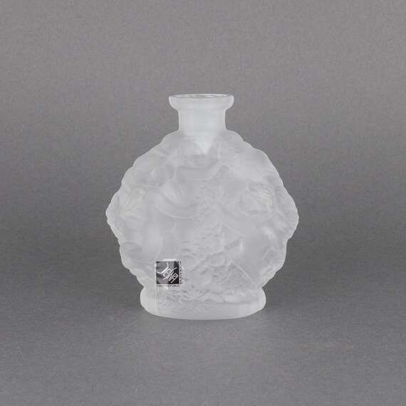 Desna Bohemia カットガラス香水瓶 刻印。 Desna Bohemia Cut Glass