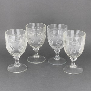 Antique EAPG Roman Rosette Water Goblets by US Glass Company c1890s, Set of 4 Footed Wine Glasses, Wedding Gift for Couple