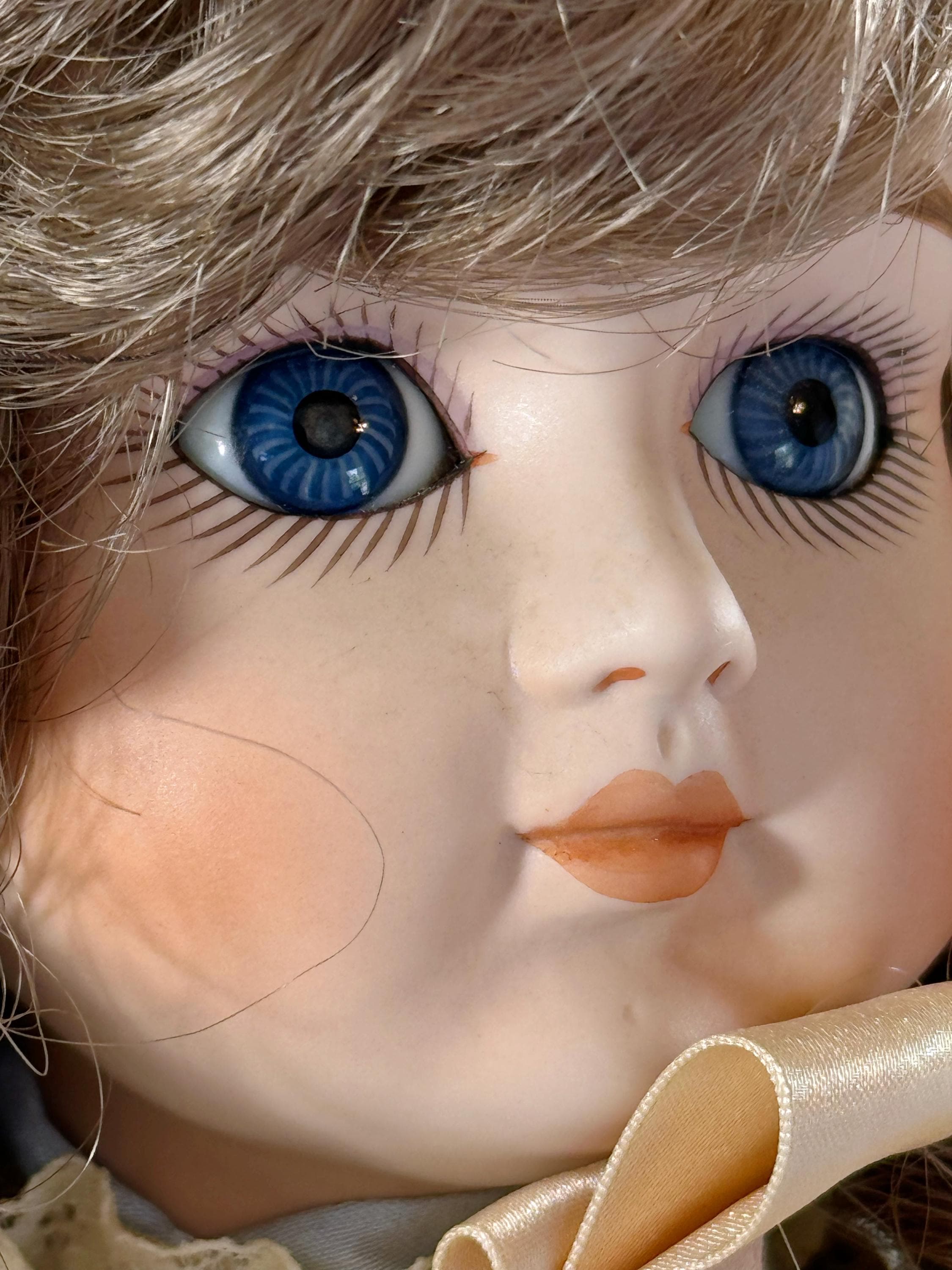 Vintage Doll Gorham Collection Original Doll 1985 Porcelain handmade French doll musical Julia doll