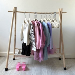 Petite tringle à vêtements pour enfants Porte-manteau en bois pour enfants Rangement pour garde-robe