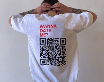 Maglietta con codice QR "Vuoi uscire con me"