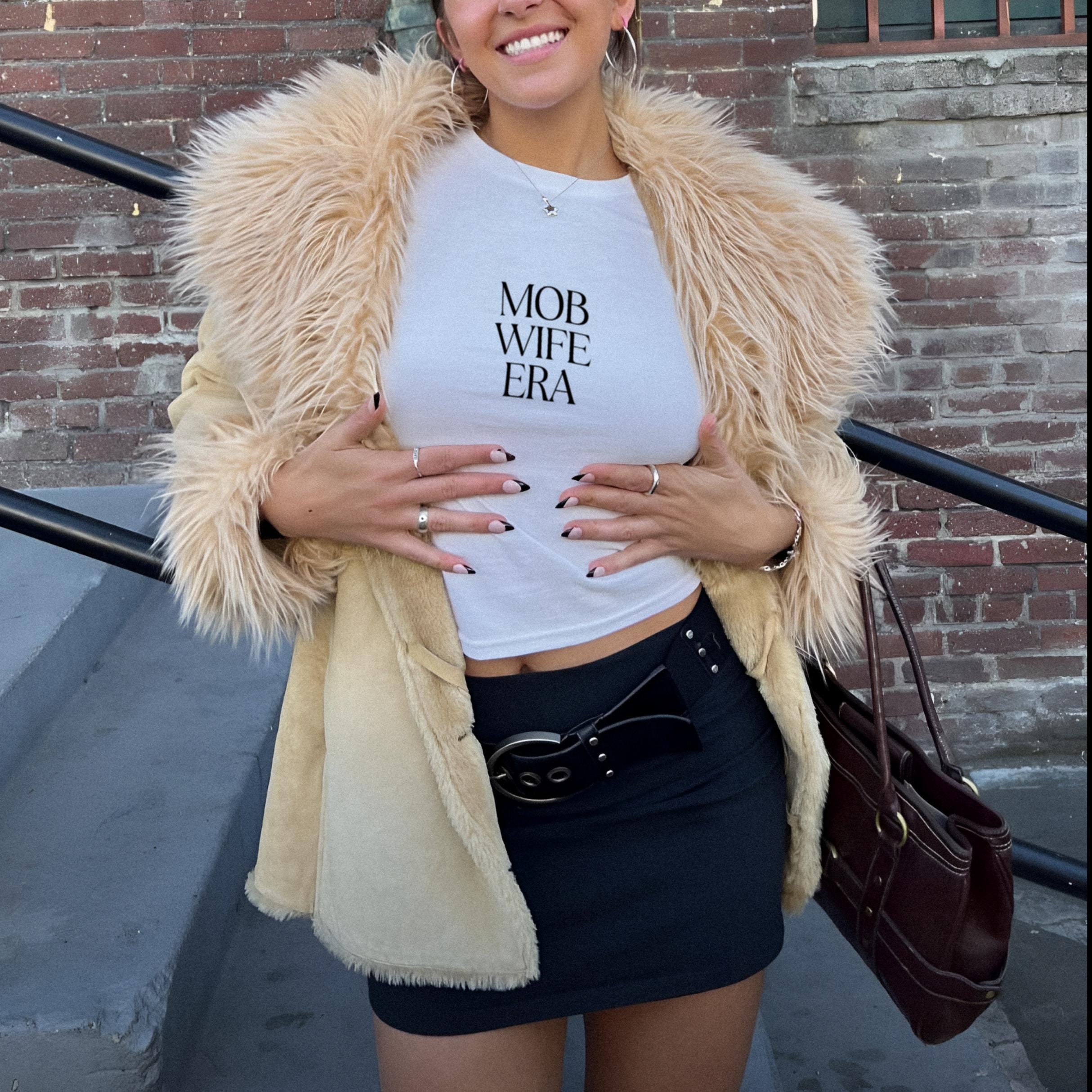 Vintage Mob Wife Era Baby Tee, Retro Y2K Style, Women's Mafia Wife Graphic Tee, Soft Casual 90s Inspired Crop Top, Edgy Streetwear Fashion