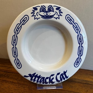 Cat Food/Water Bowl 1996 “Attack Cat” by Clay Design