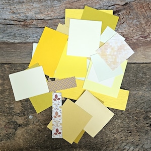 Mixed cardstock paper pack in YELLOW/ 25 pieces for scrapbooking/ Junk Journals/ Cards and Crafts