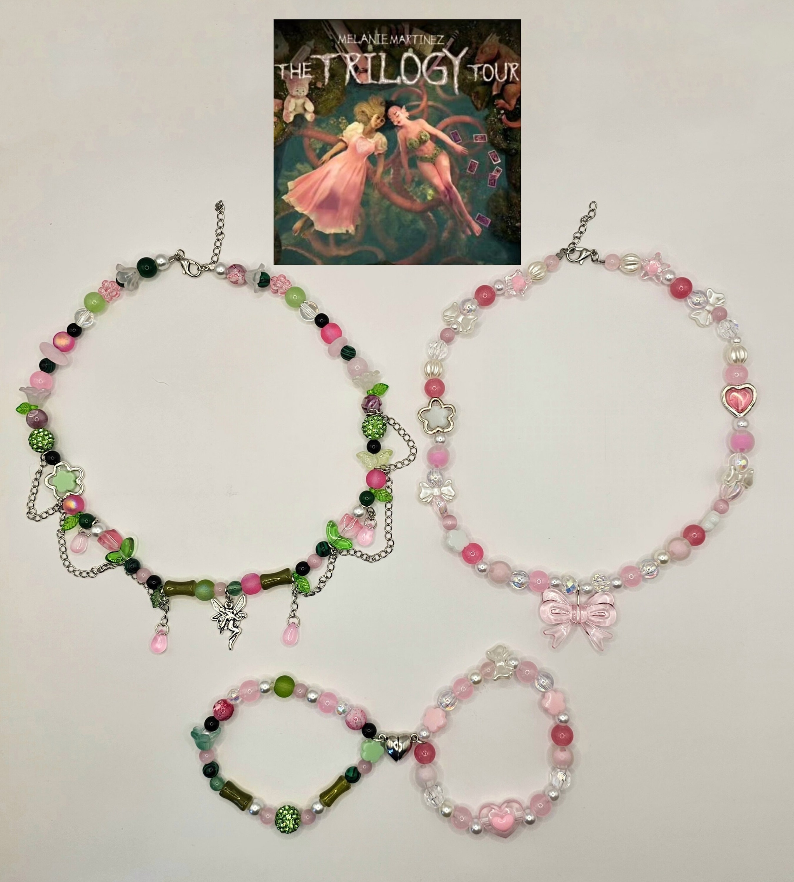 アクセサリー MELANIE MARTINEZ TRILOGY CHARM BRACELET Cry Baby Fresh Water Pearl Charm Bracelet – Melanie Martinez