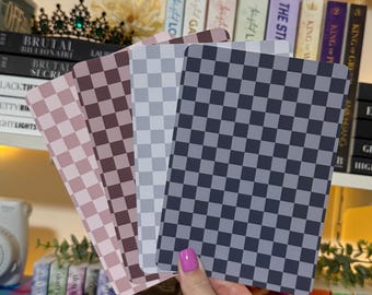Neutral Checkered Kindle Insert | Kindle Paperwhite | Kindle Basic | Cute Kindle Insert | Dark Academia | Light Academia