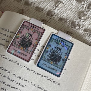 The Reader Tarot Card Holographic Magnetic Bookmark | Magnetic Bookmark | Holographic Bookmark | Book Club Bookmark | Book Gift