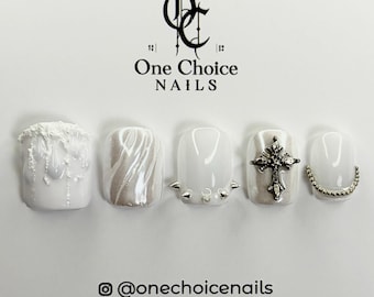 Gothic Press On Nails, Silver Cross Nails, White Chrome Nails, Pearl 3D Nails, Hand Painted Luxury False Nails, Alternative Nail Set
