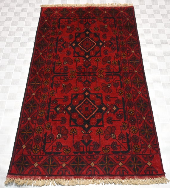 2.5 x 4.2フィートのトルクメン部族ブハララグ - ハンドノットウール