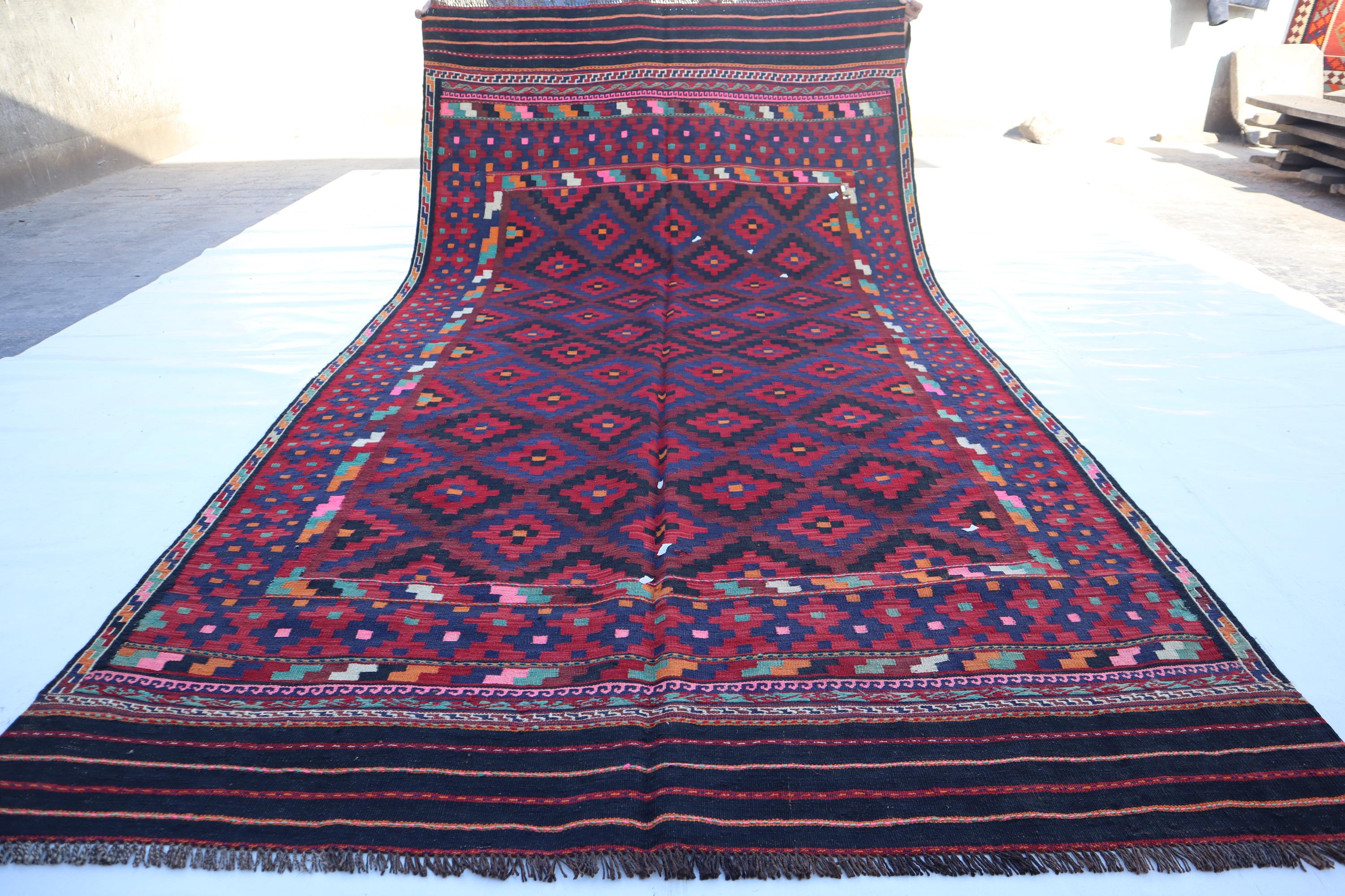 ✦vintage rug✦ 137cm×90cm　アフガンラグ アフガンアンティークキリムラグ、5x9マルチカラーキリムラグ、手織り