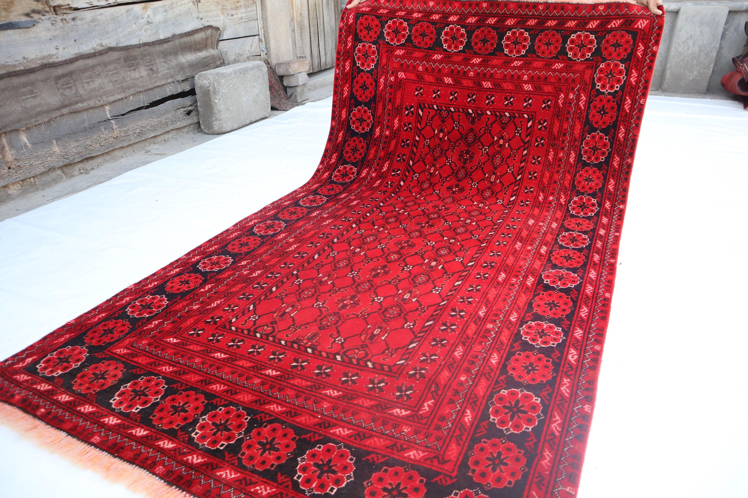 ウール製 赤い幾何学模様ラグ ウール製赤い幾何学模様ラグ 80x130cm - メルカリ