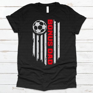 Bonus Dad svg, voetbal vader svg, voetbal vlag svg, voetbal vader vlag svg, USA grunge vlag svg, noodlijdende vlag svg, png, bestand knippen, downloadbestand