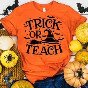Trick or Teach svg, Halloween svg, Leraar svg, Heks svg, Halloween Kostuum svg, dxf, png, eps, Halloween Shirt, Download, Print, Cut File