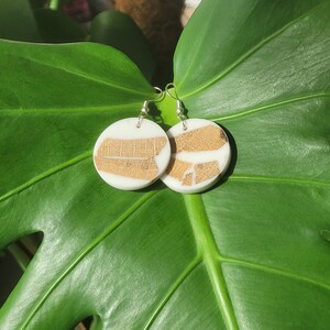 Disc-shaped earrings in wood and white epoxy resin, wooden jewelry