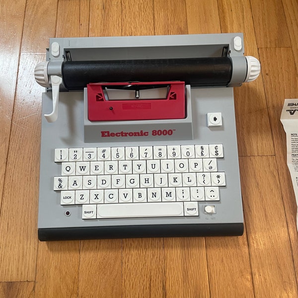 Vintage 1992 mehno vision toys 8000 Electronic Typewriter Real Children's.
