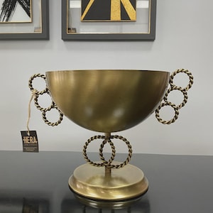 Gold Vintage Head Planter – Equestrian Decor Vase for Home and Garden, Gold Flower Vase