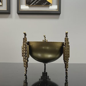 Gold Vintage Head Planter – Equestrian Decor Vase for Home and Garden, Gold Flower Vase