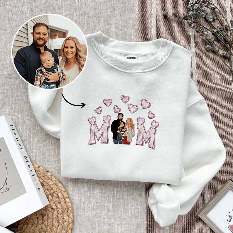 Embroidered Family Portrait Shirt, Personalized Mom Embroidered Sweatshirt, Mother's Day Gift, Custom Mom Shirt, Gift for Wifey image 2