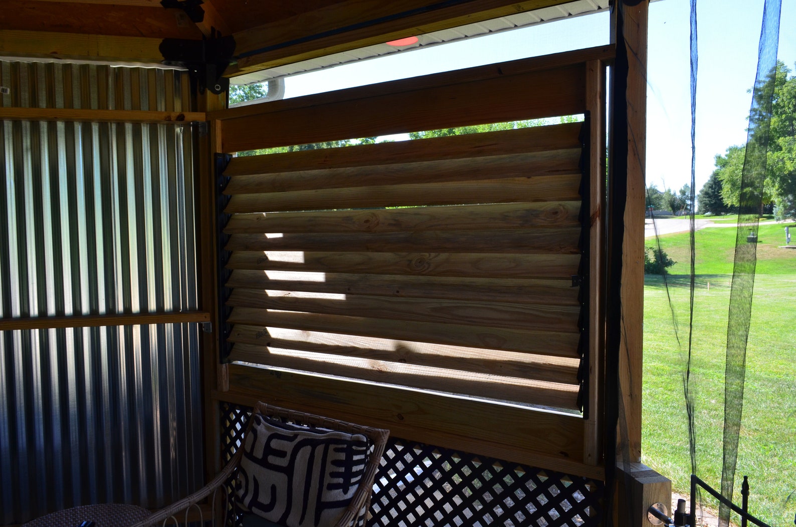 24 DIY Rotating Louver Brackets Diy Blinds Diy Storm Shutters Diy