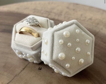 Pearl Ring Box