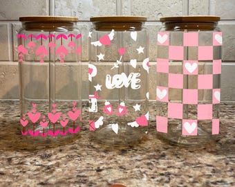 Flower hearts, Love symbols, Checkered Valentine 16oz Glasses Tumbler with straw and lid