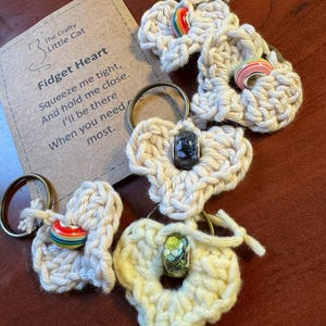Hjärtformade presentetiketter - Hjärtformad Fidget - Fidget-armband, Fidget-nyckelring, present till julklapp, festgåva, Tänker på dig-present - Variety