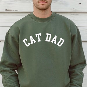 Cat Dad Sweatshirt Gift for Cat Dad Sweater Funny Cat Crewneck Mens Cat Sweatshirt for New Cat Dad Gift Cat Parent Gift for Black Cat Lover
