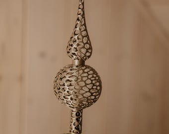 Voronoi Christmas tree topper
